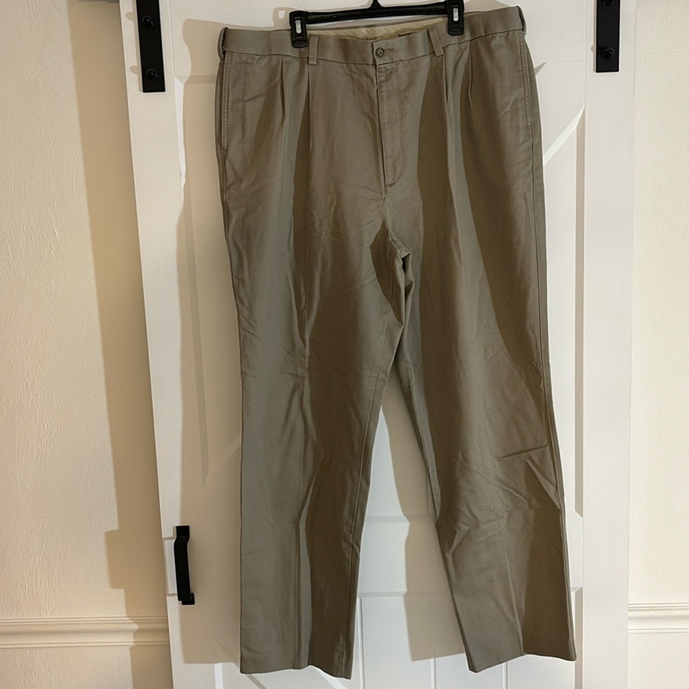 Men’s khakis